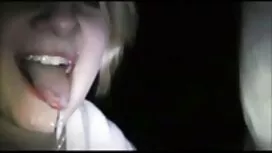Bella donna con un g ...
