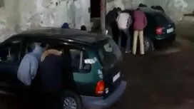 Due operatori mangia ...