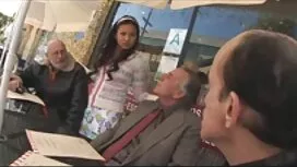 Un vicino, un ragazz ...